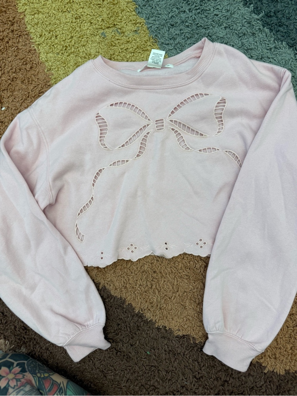 Altar’d state pink bow cropped sweatshirt xxs